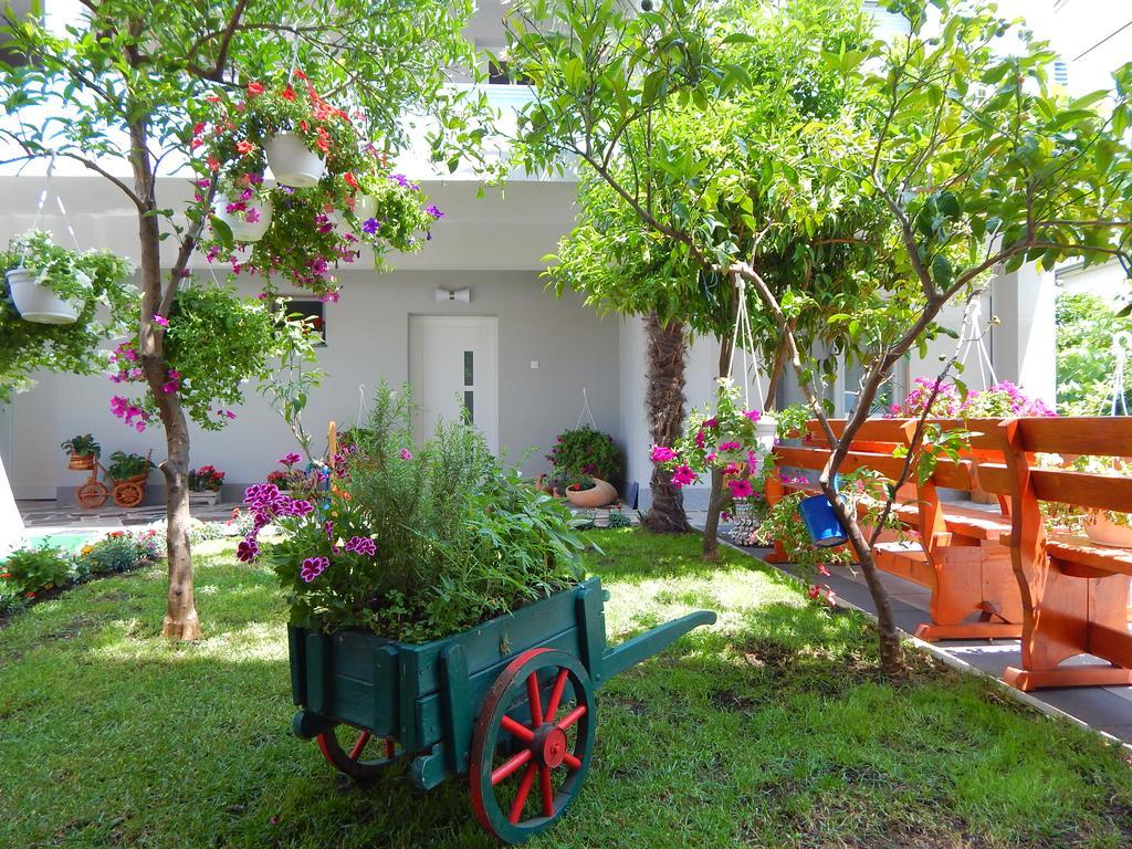 זאדאר Apartments & Rooms Marinka מראה חיצוני תמונה